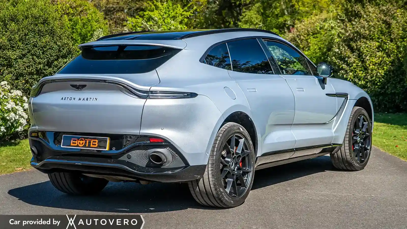   Ultimate SUV Experience – Win an Aston Martin DBX for 19p!