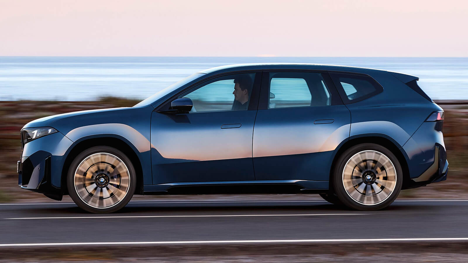  BMW iX3 50 xDrive M-Sport