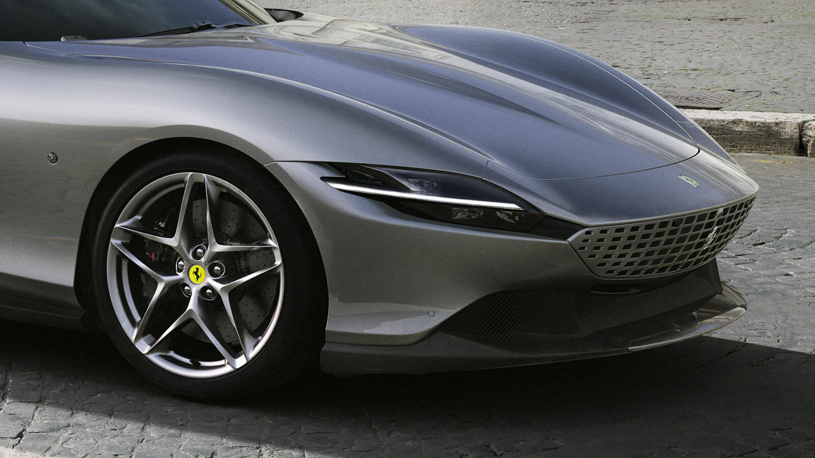  Ferrari Roma