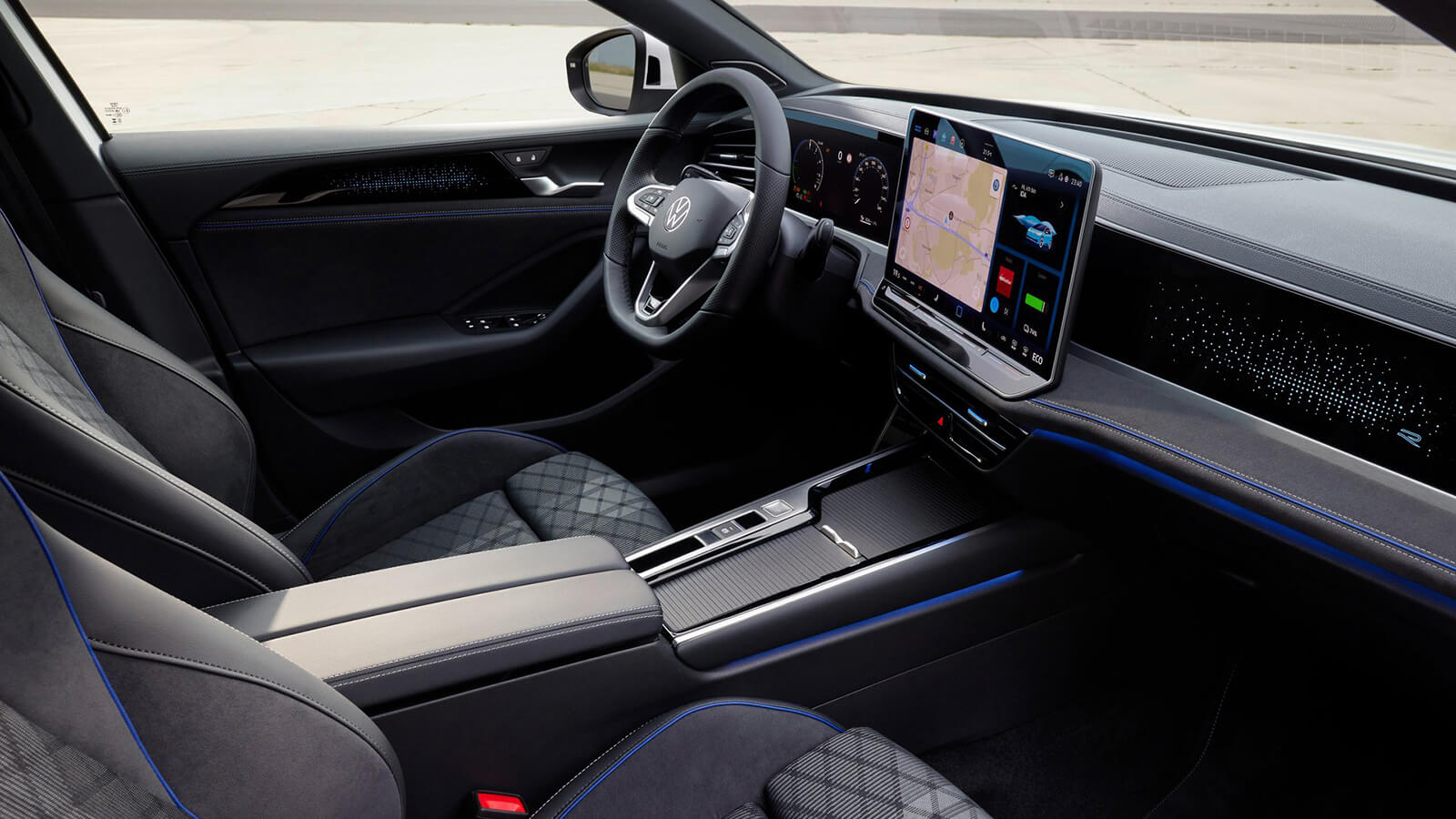  Volkswagen Passat R-Line