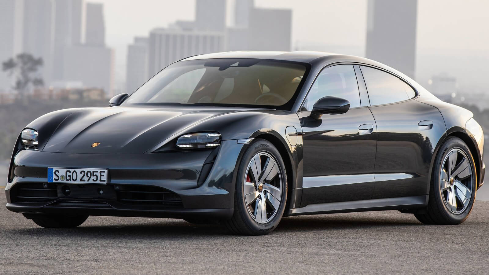 Porsche Taycan 4S