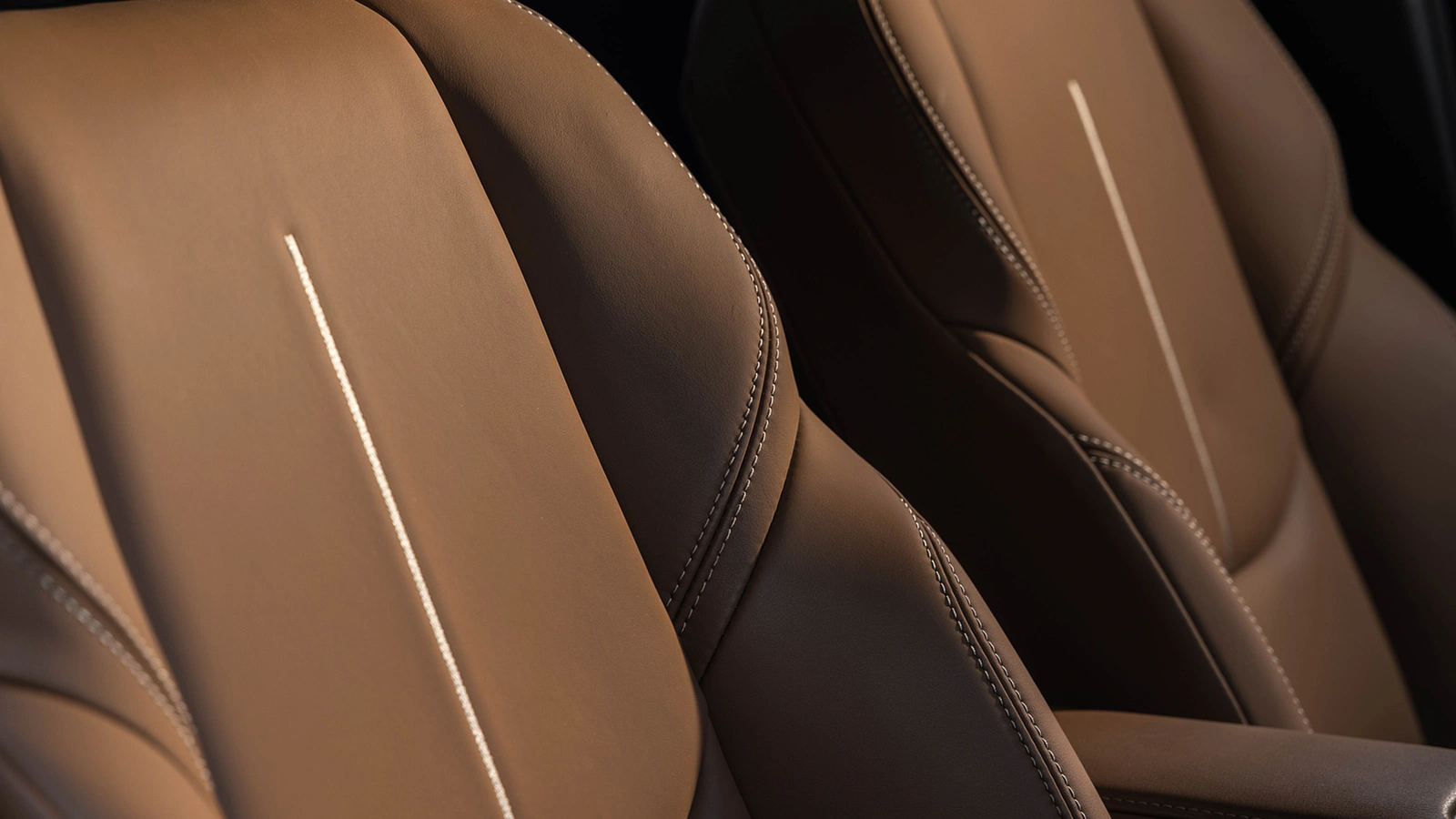  Lexus LBX Premium