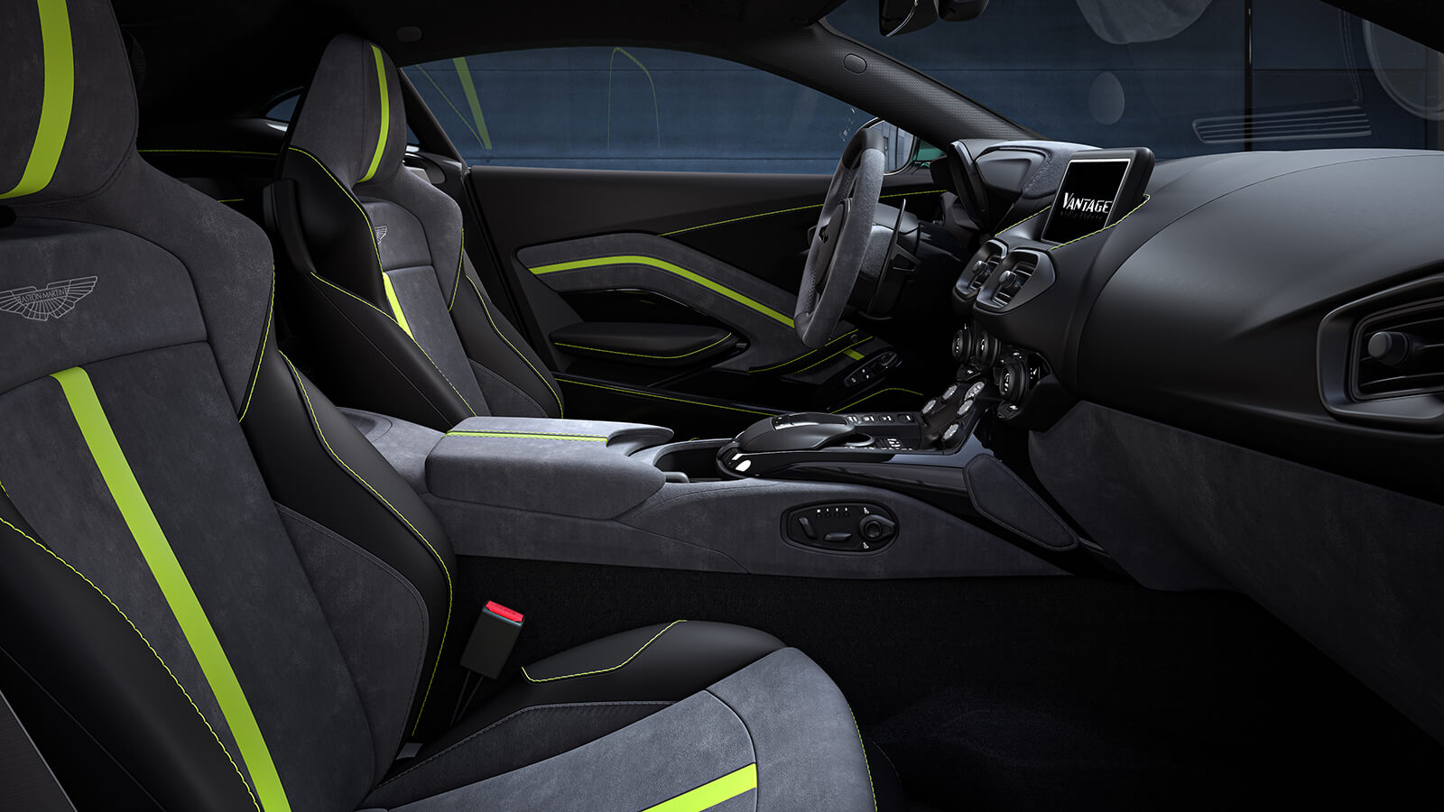  Aston Martin Vantage F1 Edition