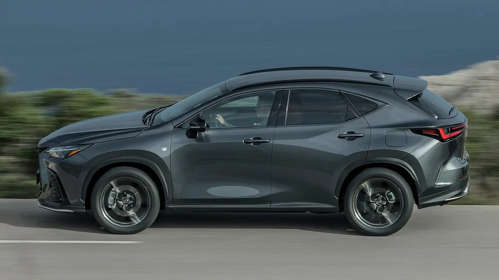  Lexus NX 450h+ Premium