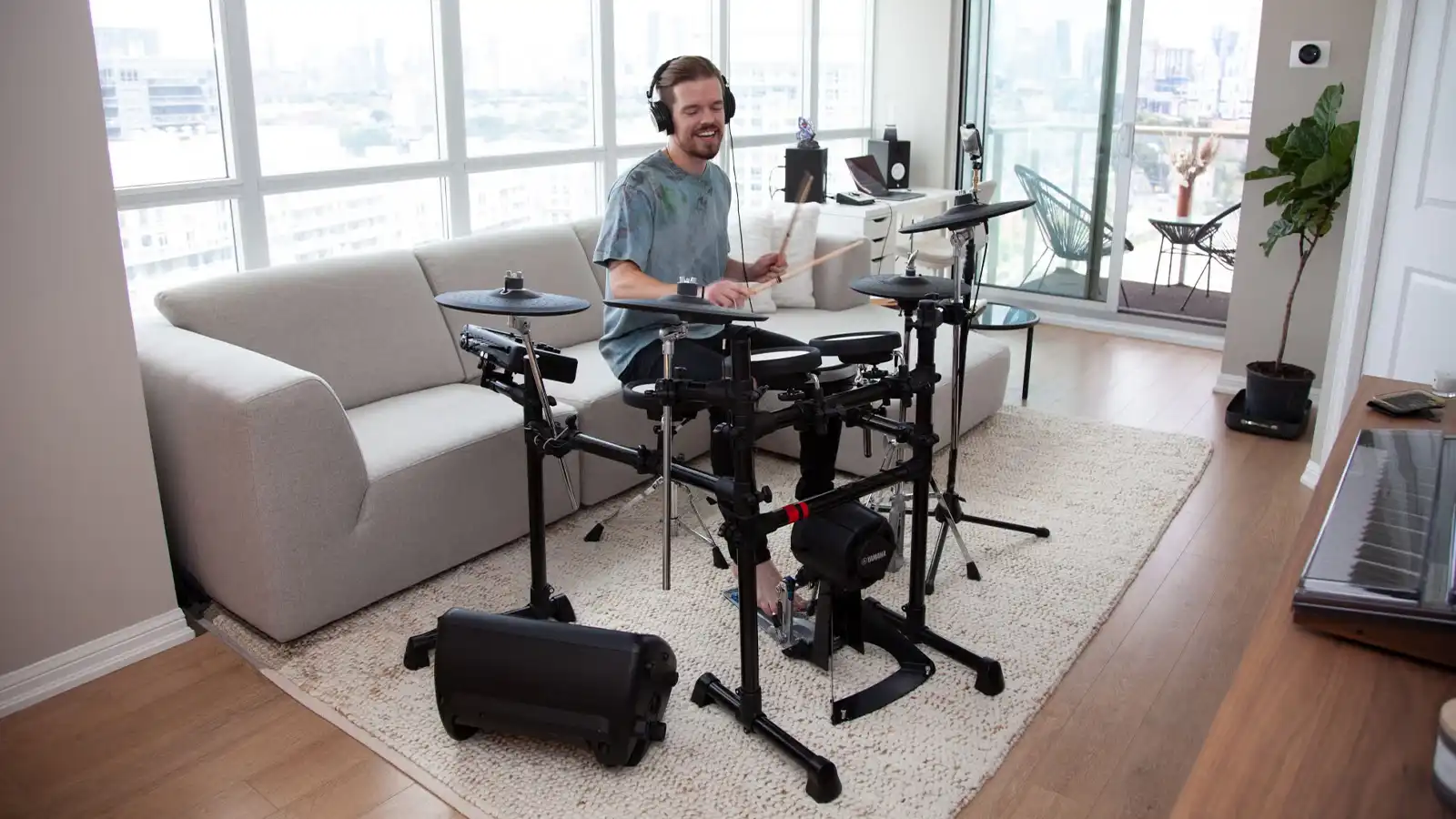   Start Your Own Band: Bundle + £10,000