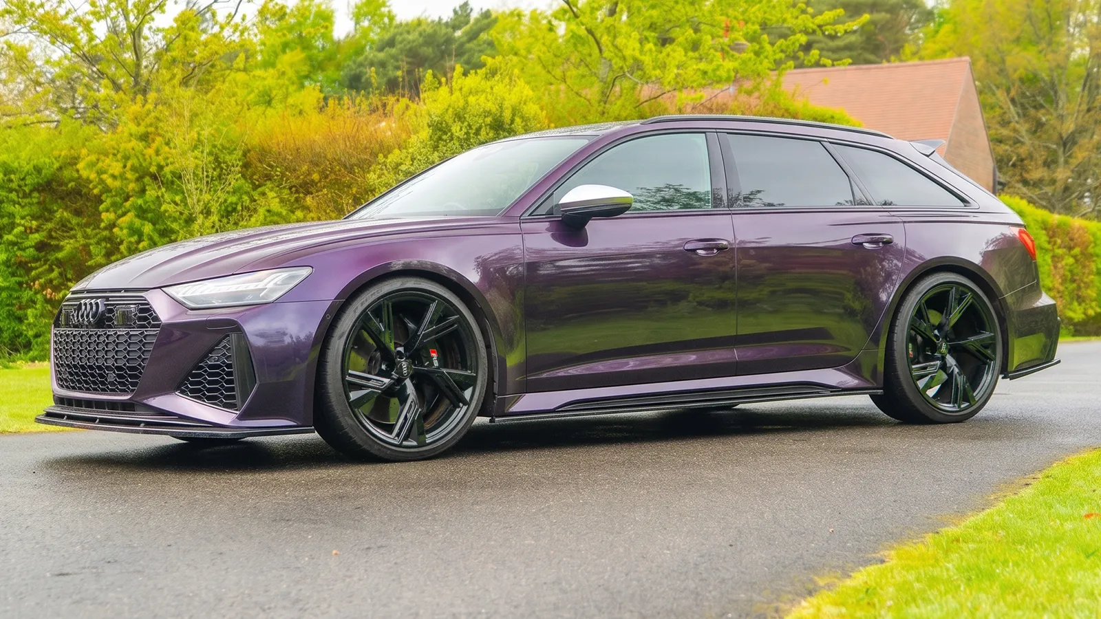   Own the Road in Style – Audi RS6 Available to Win for 19p!