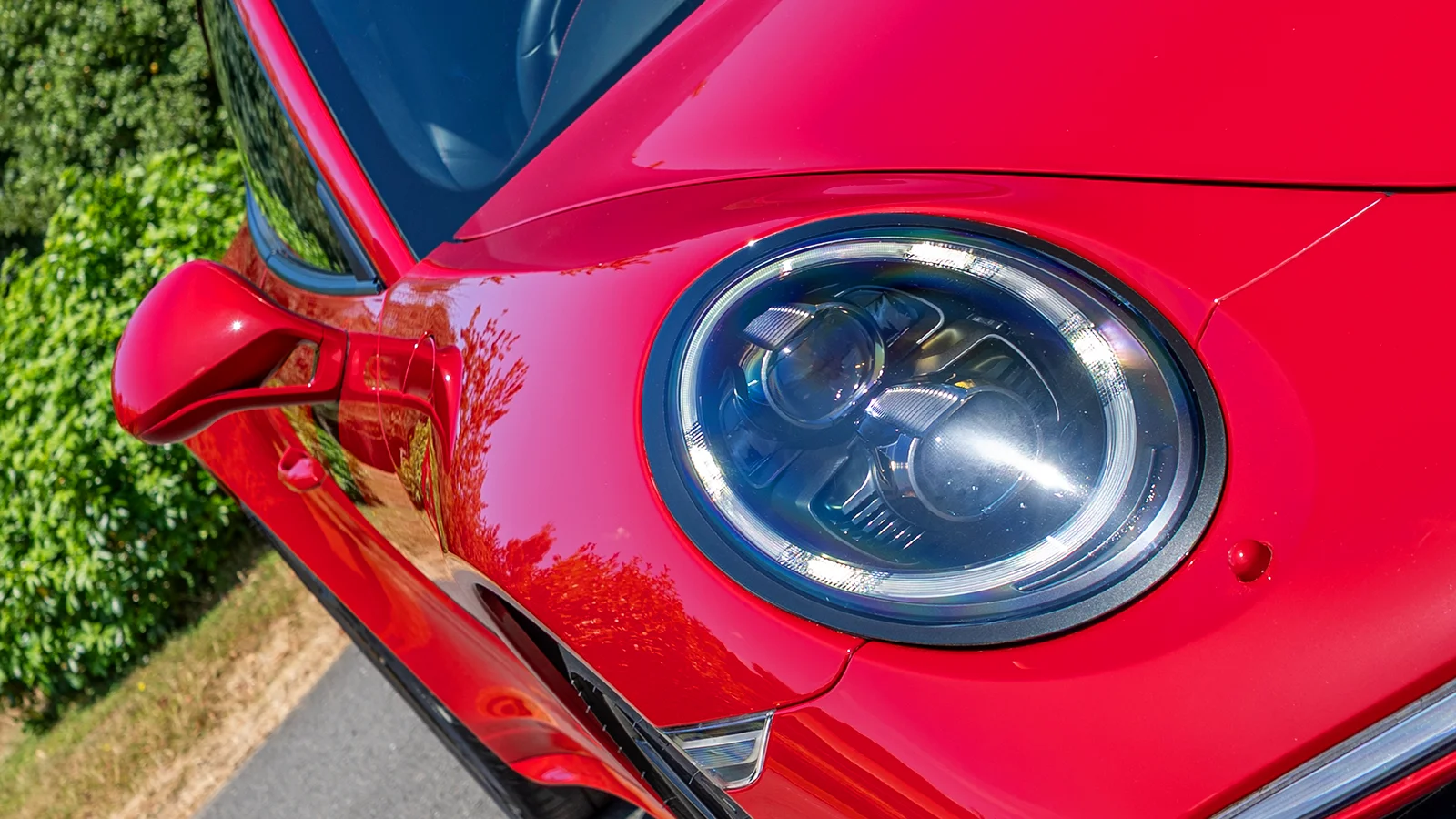   Fresh Drop! Porsche Perfection – Win a 911 Carrera 4S for Just 22p!