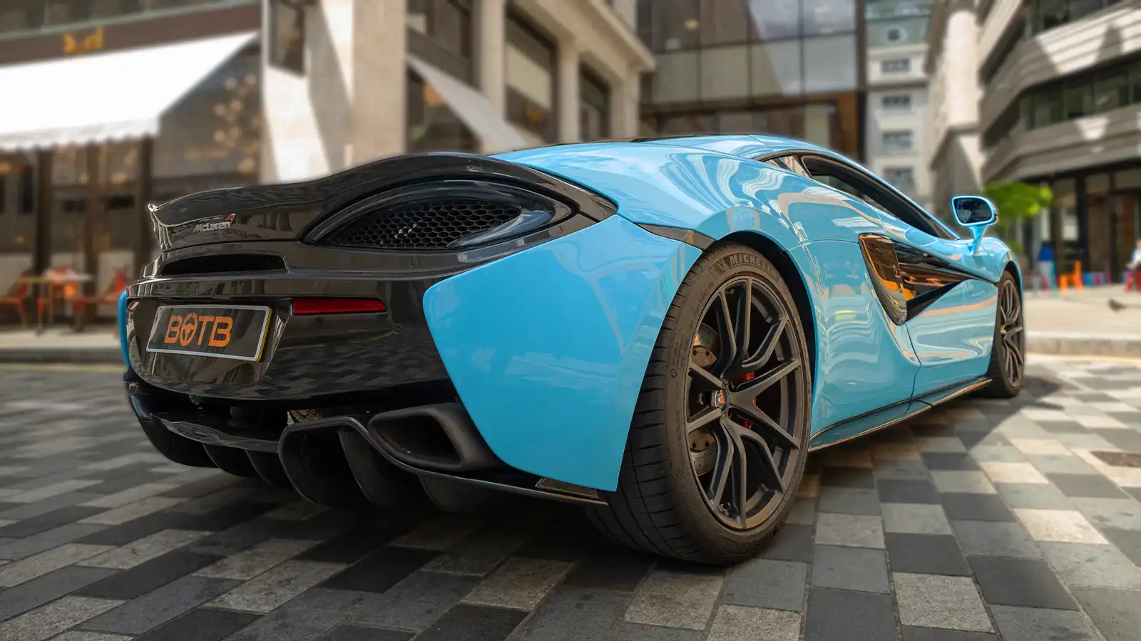 Win This 562 BHP McLaren 570 GT Worth £78,000!