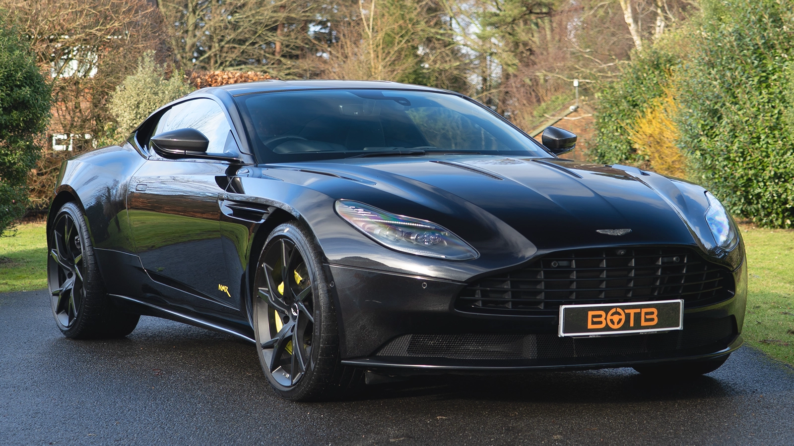   Ride Away In This £80k Aston Martin DB11 AMR V12 for 20p!