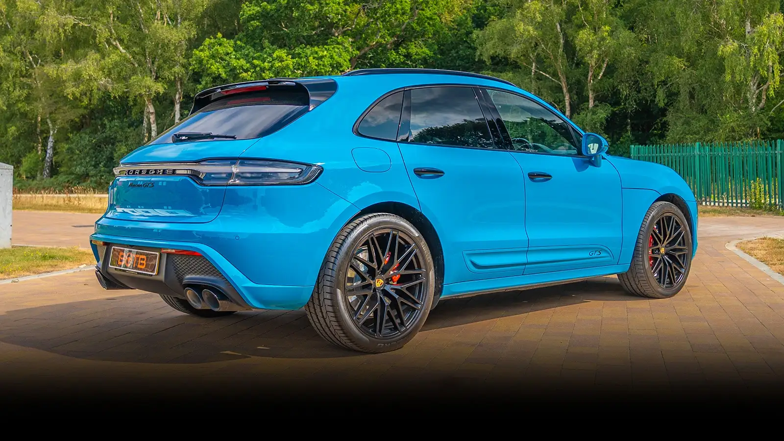   Drive Away in This £59k Porsche Macan GTS For Just 21p!