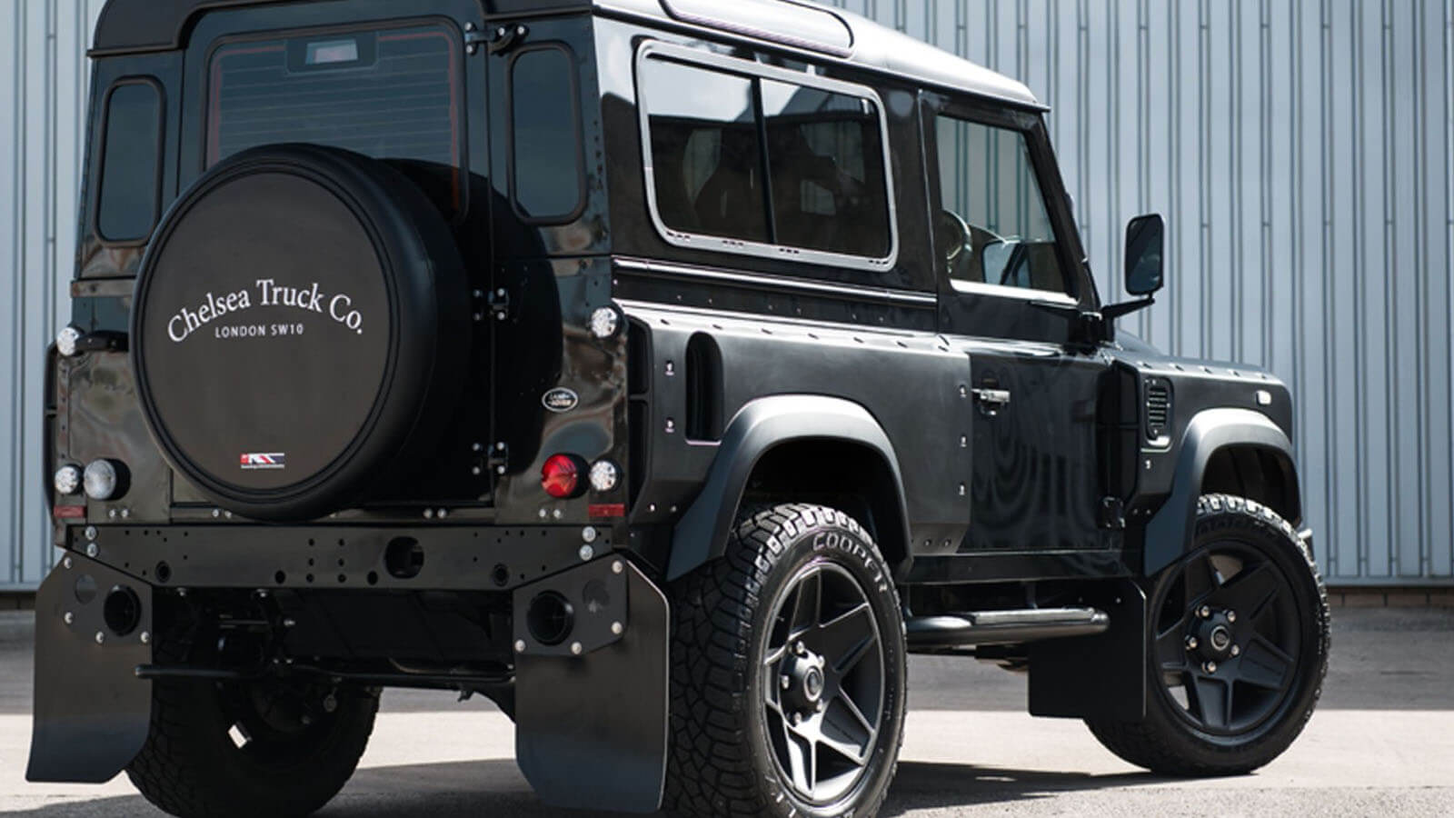  Land Rover Defender 90 Wide Track by Kahn