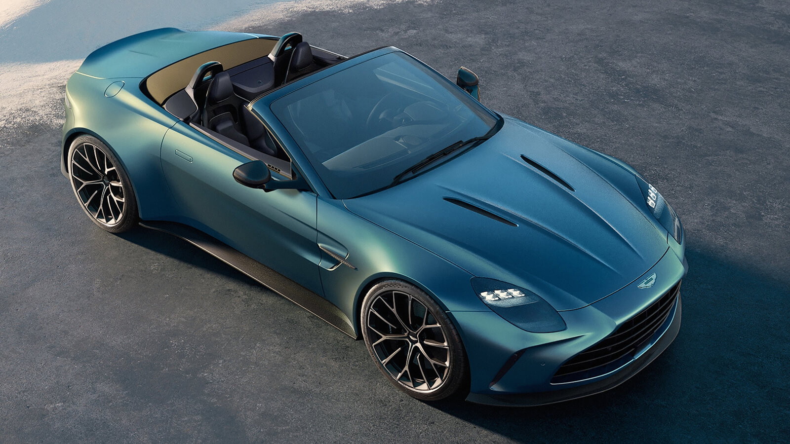  Aston Martin Vantage Roadster