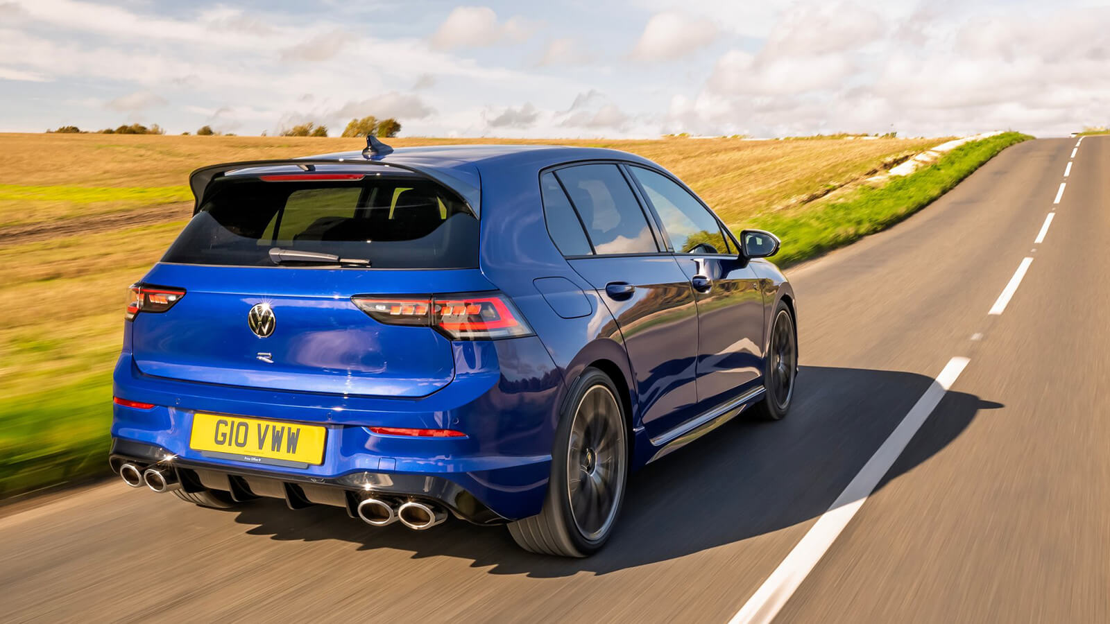  Volkswagen Golf R