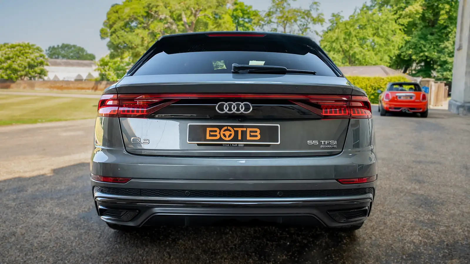   Two dream cars, one comp: win these custom Audi Q8 & Mini for 5p!