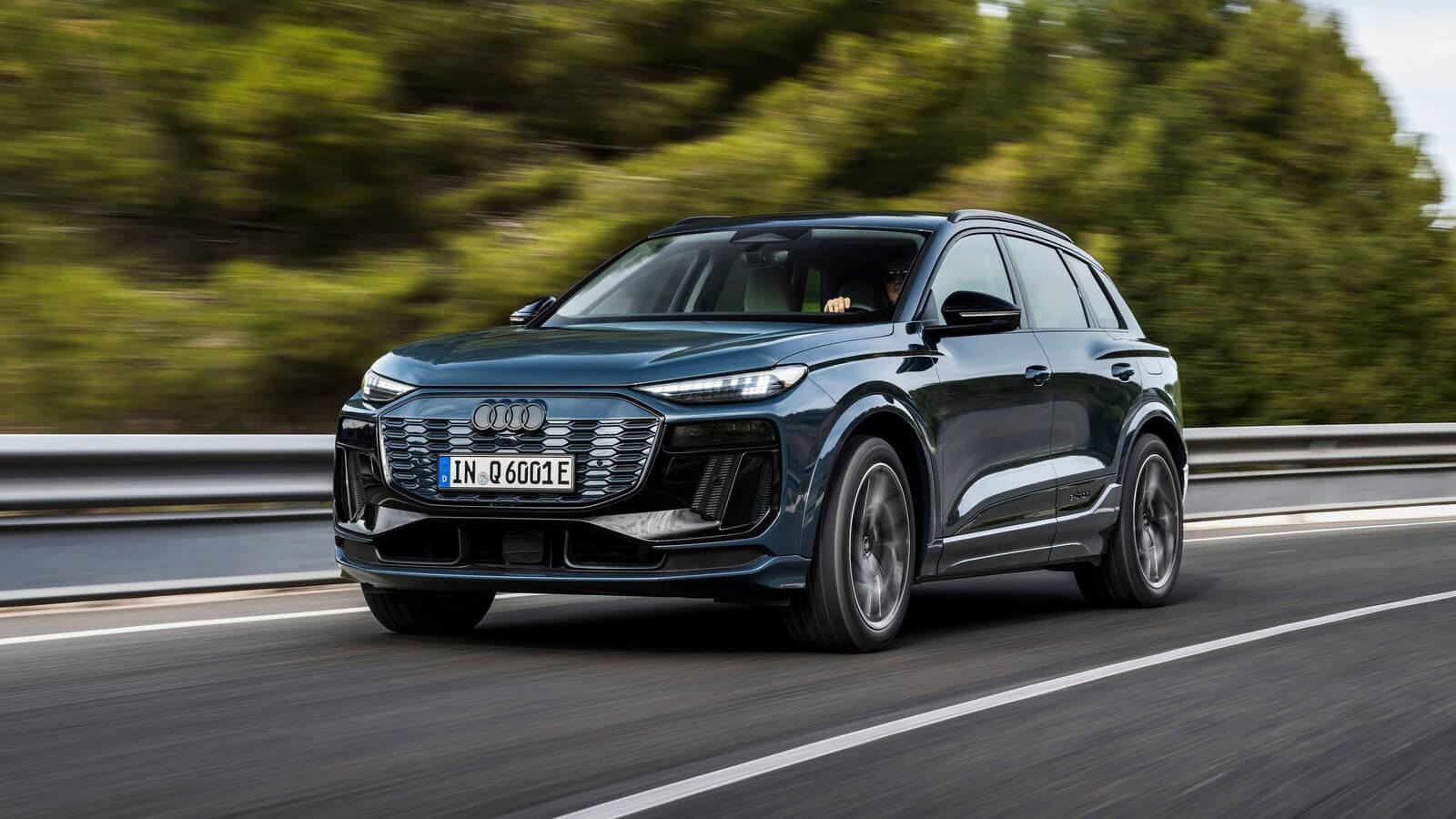 Audi Q6 Etron 5 Audi Q6 e-tron Edition 1 quattro + FREE Andersen charger