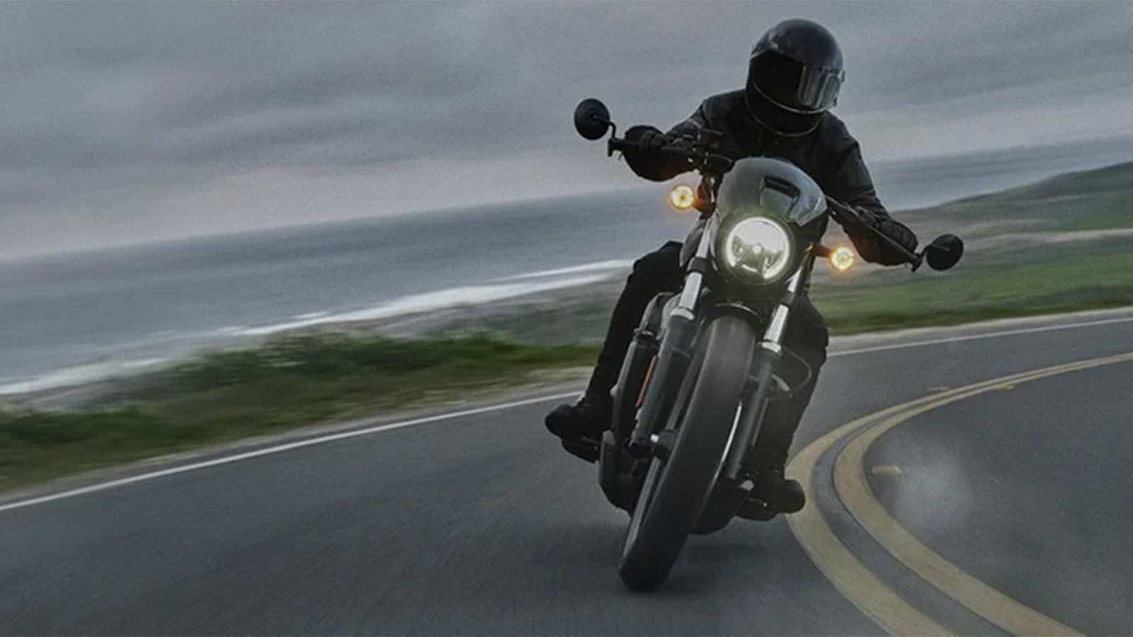  Harley-Davidson Nightster