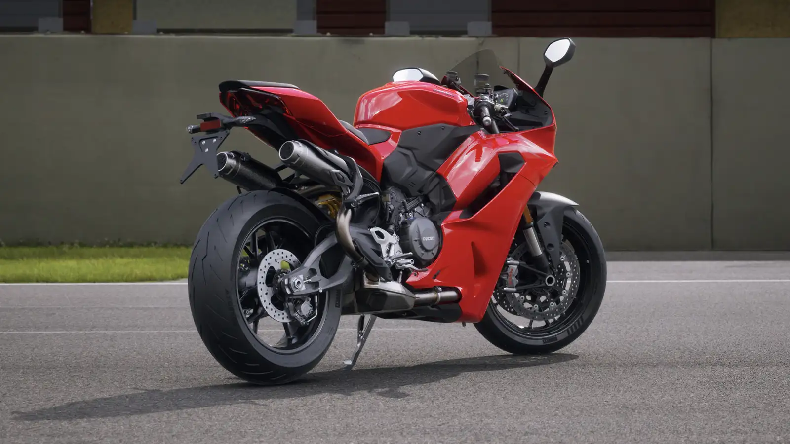  Ducati Panigale V2 + £10,000