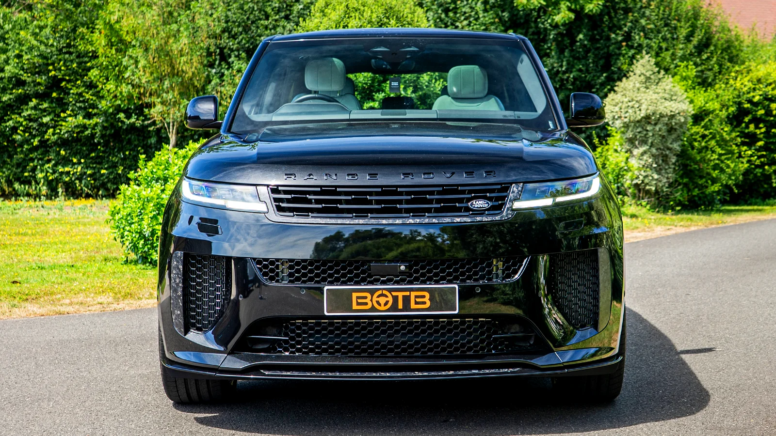   Fresh Drop... Born British, Built Brilliant - Win a Range Rover Sport for 21p!