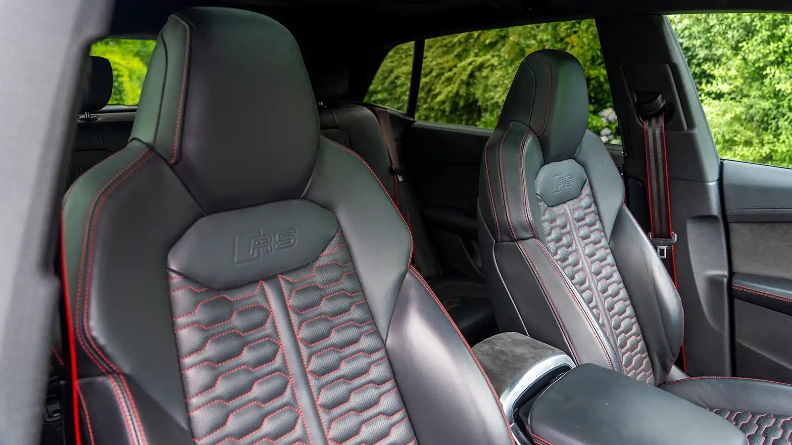   Brand New! SUV Practicality, Supercar Performance – Win An Audi RSQ8 Vorsprung