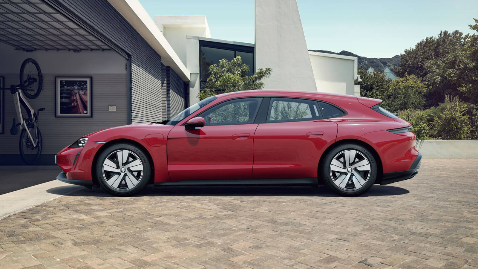  Porsche Taycan Sport Turismo