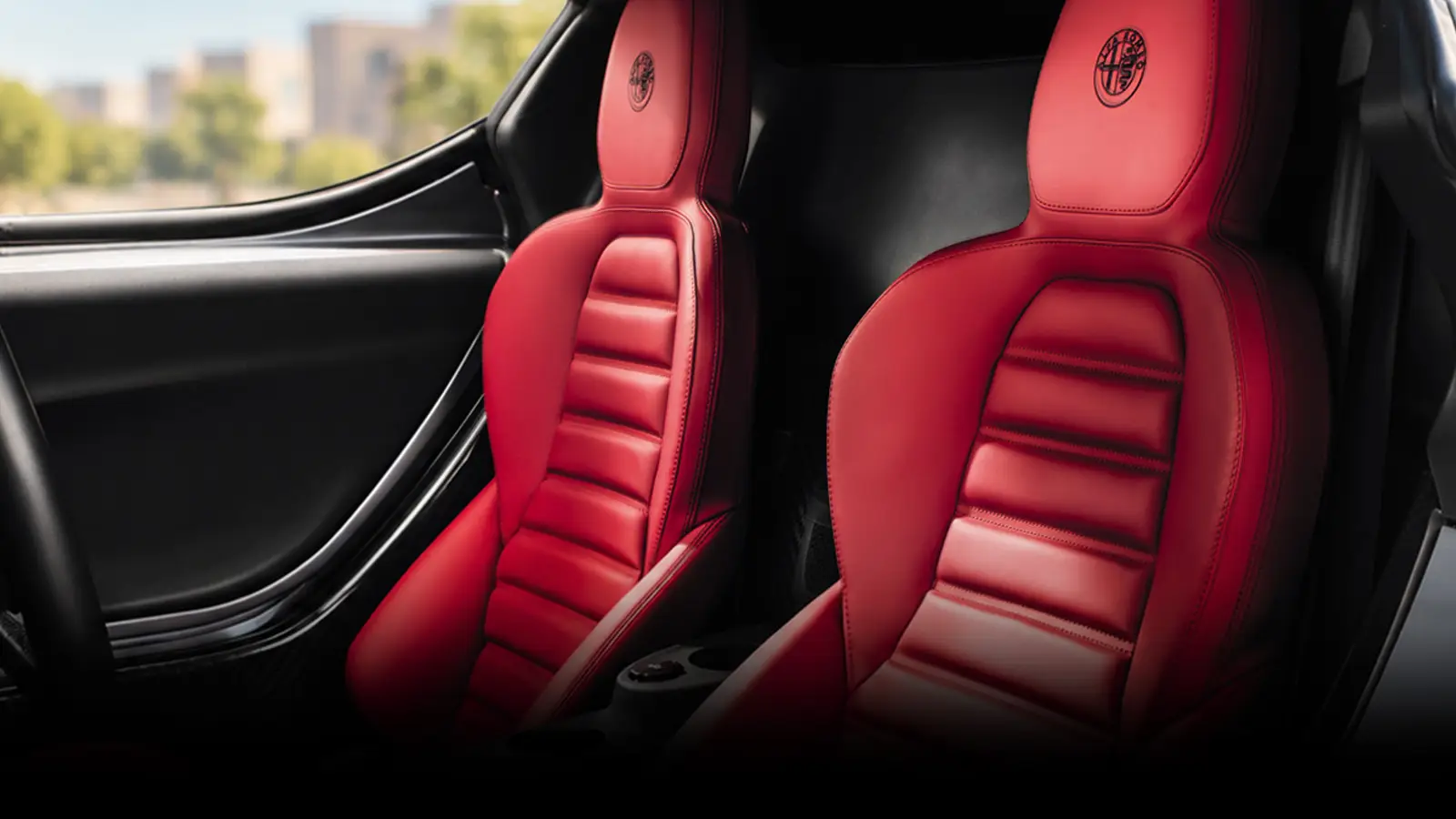  Alfa Romeo 4C Spider (Modern Classic) Plus Bonus £5k Cash