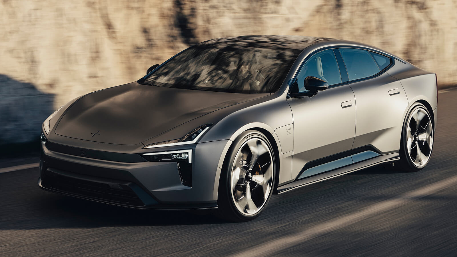  Polestar 5 Performance