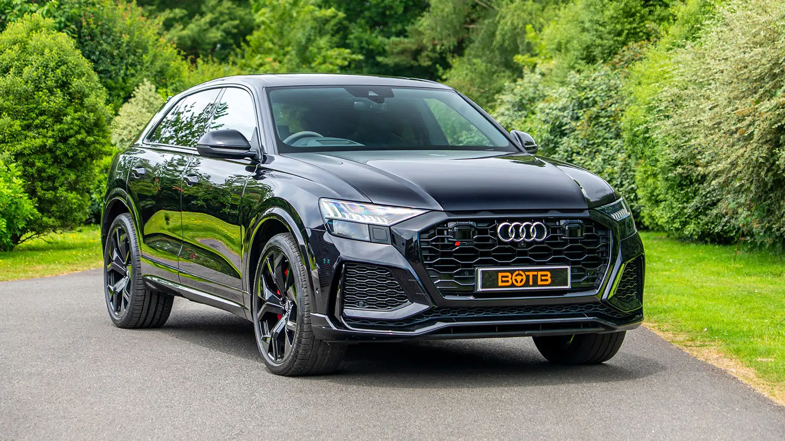  Brand New! SUV Practicality, Supercar Performance – Win An Audi RSQ8 Vorsprung