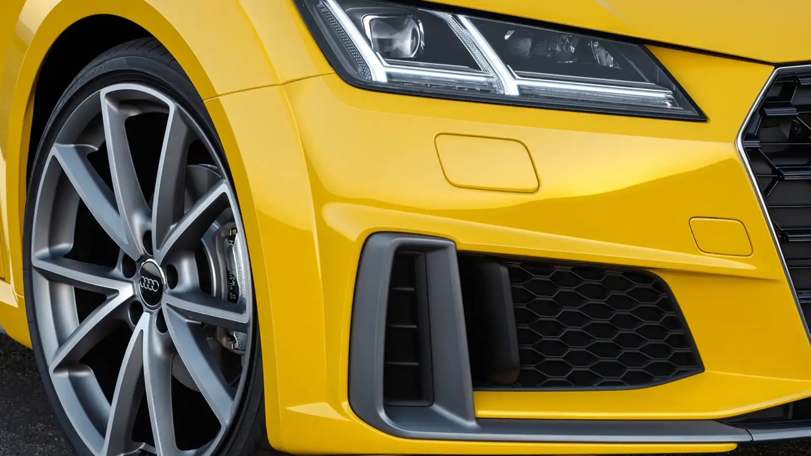  Audi TT Roadster Plus £25,000 Tax-Free Cash