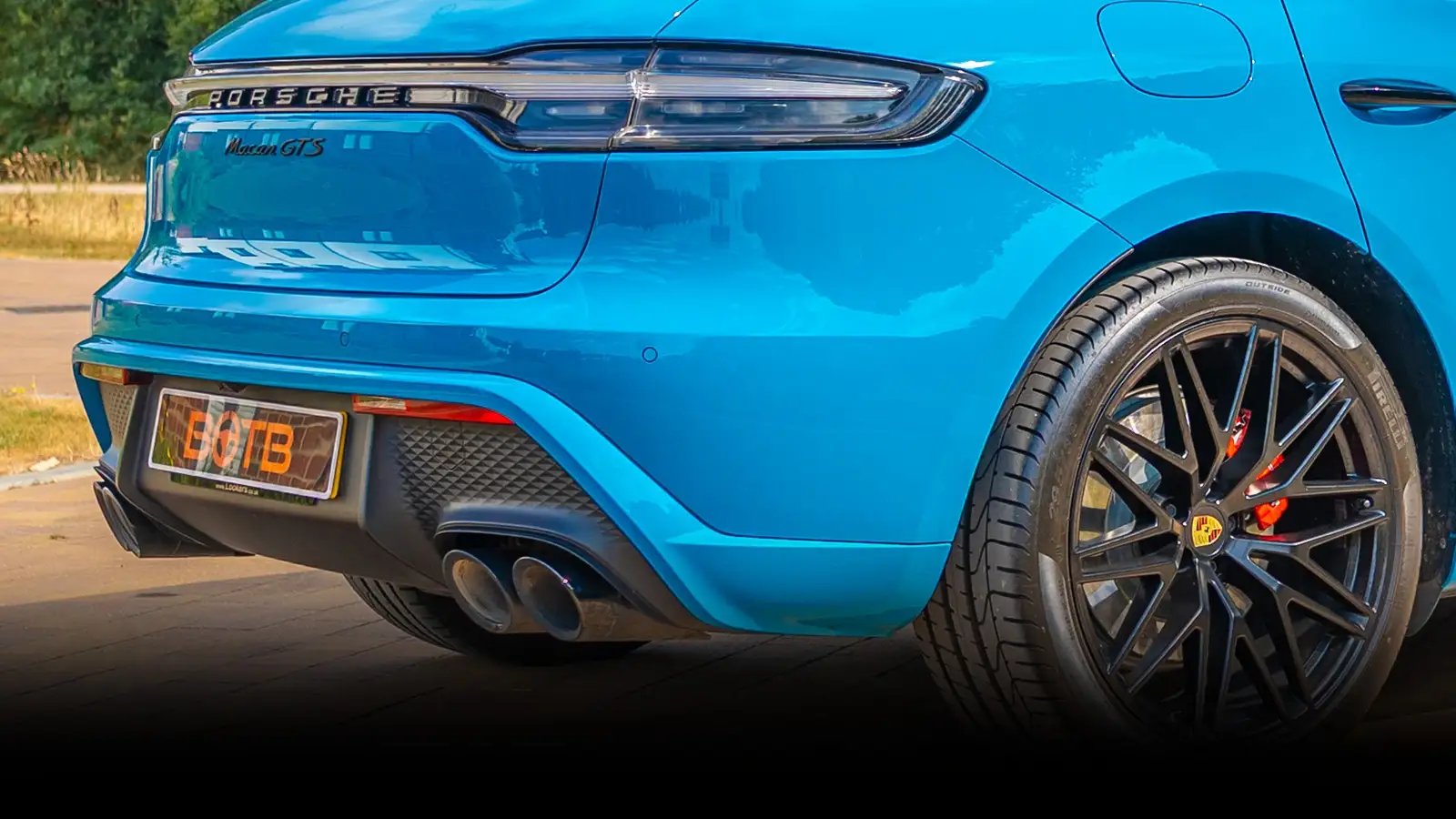   Drive Away in This £59k Porsche Macan GTS For Just 21p!