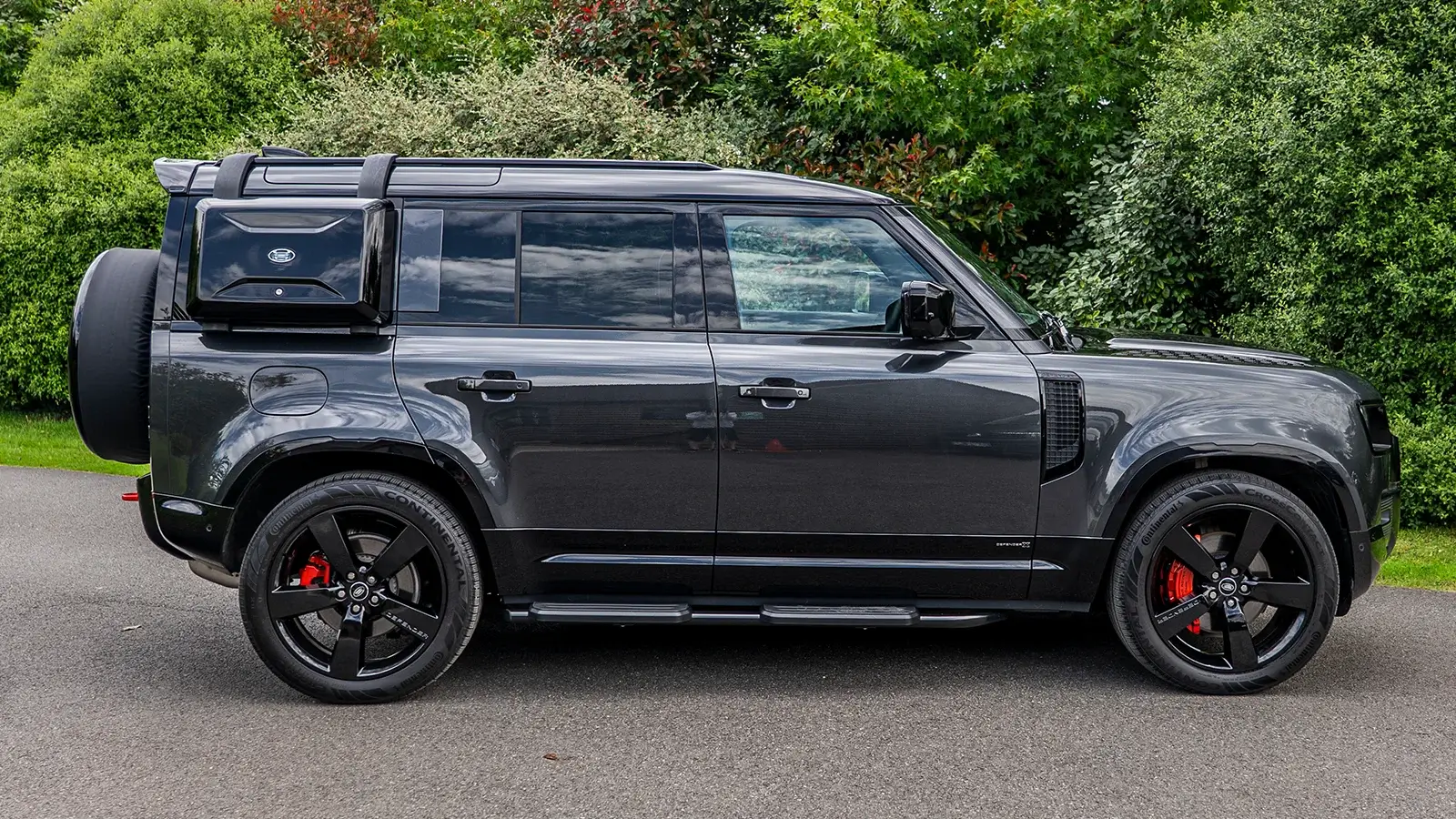   We've Just Added...A Luxury 4x4 Built For Everything – Win A Defender D350 X