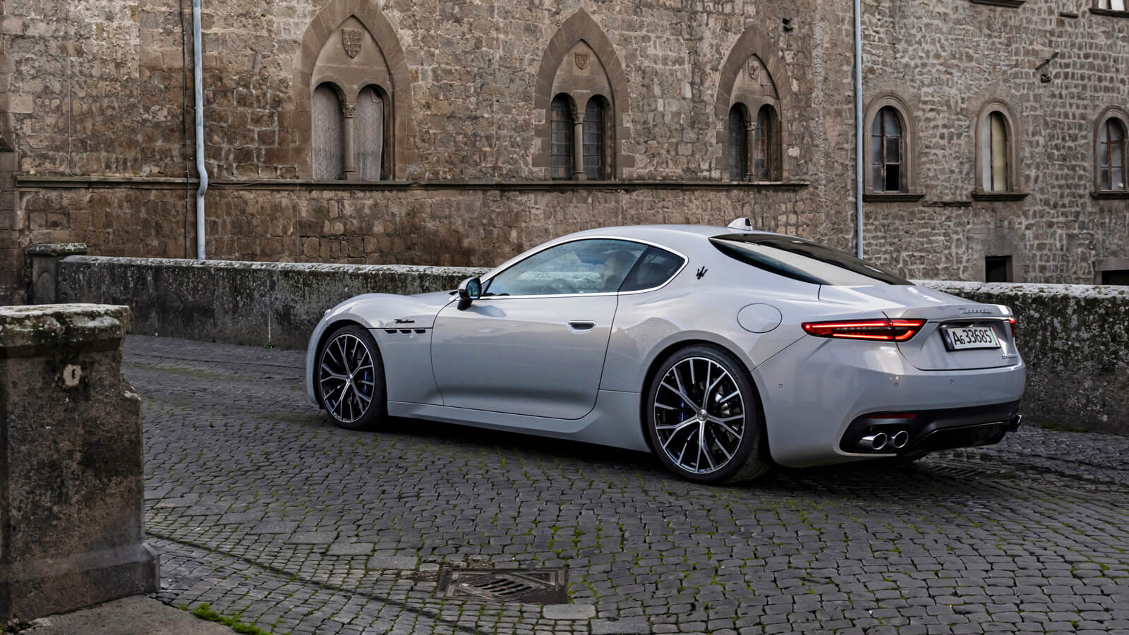  Maserati Granturismo