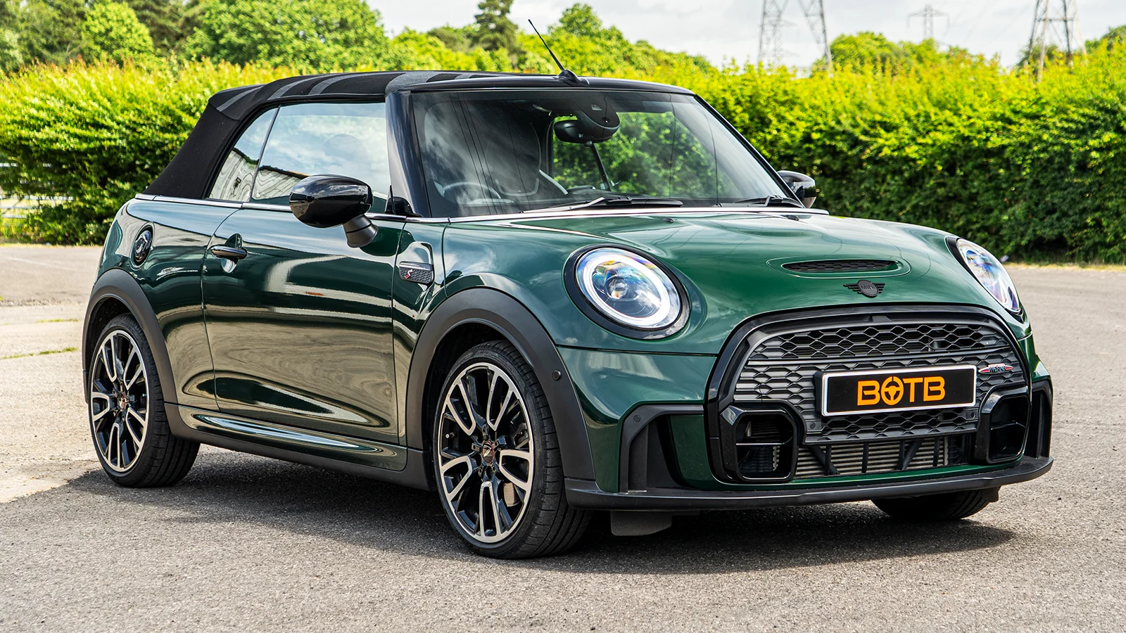   Time’s Nearly Up! British Motor Royalty - Range Rover Evoque & Mini Cooper S for 9p