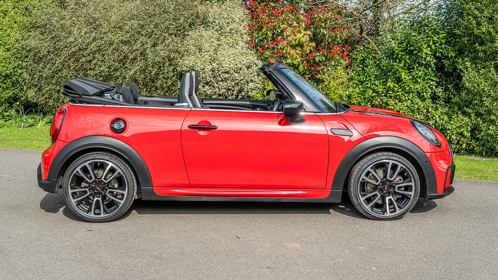   Win A Mini Cooper S Sport + £10,000 for 3p? Don’t Miss It!
