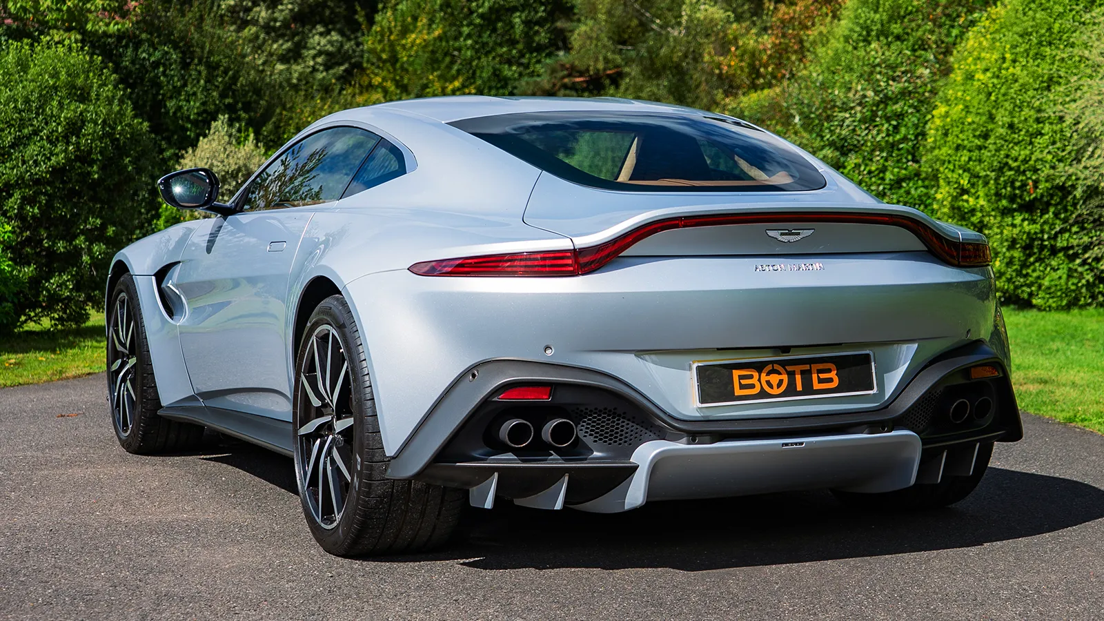   Drive Away in a 503BHP Aston Martin Vantage V8 Worth £72,000!