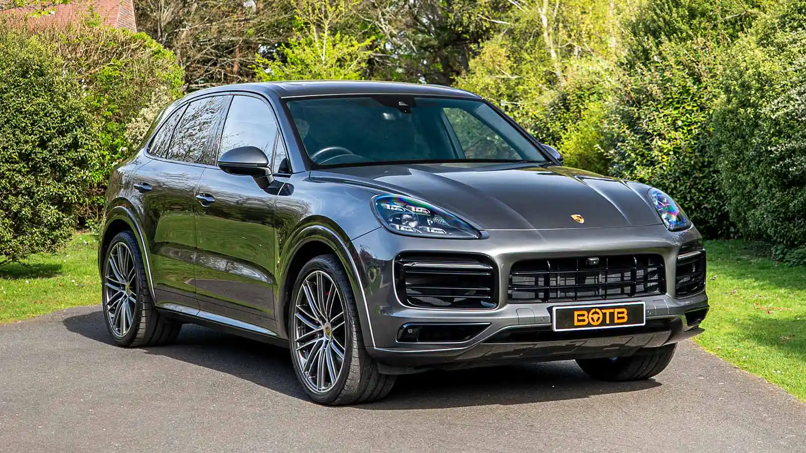   Experience German Luxuxy - Win a Porsche Cayenne GTS for 20p!