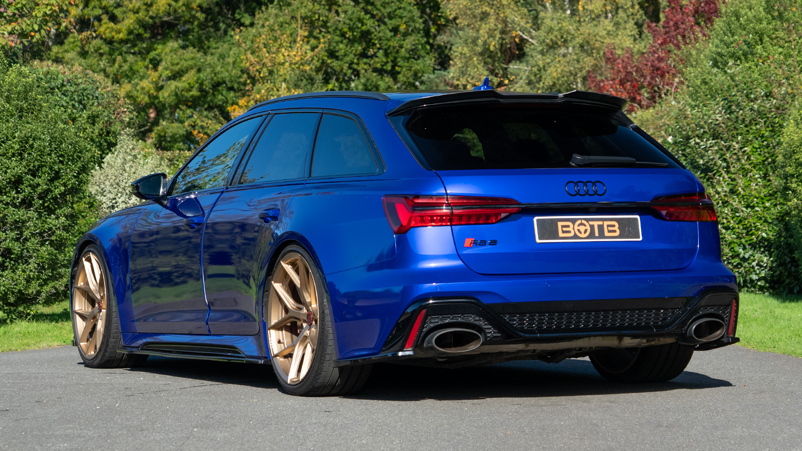   Own the Road in Style – Audi RS6 Available to Win for 10p!