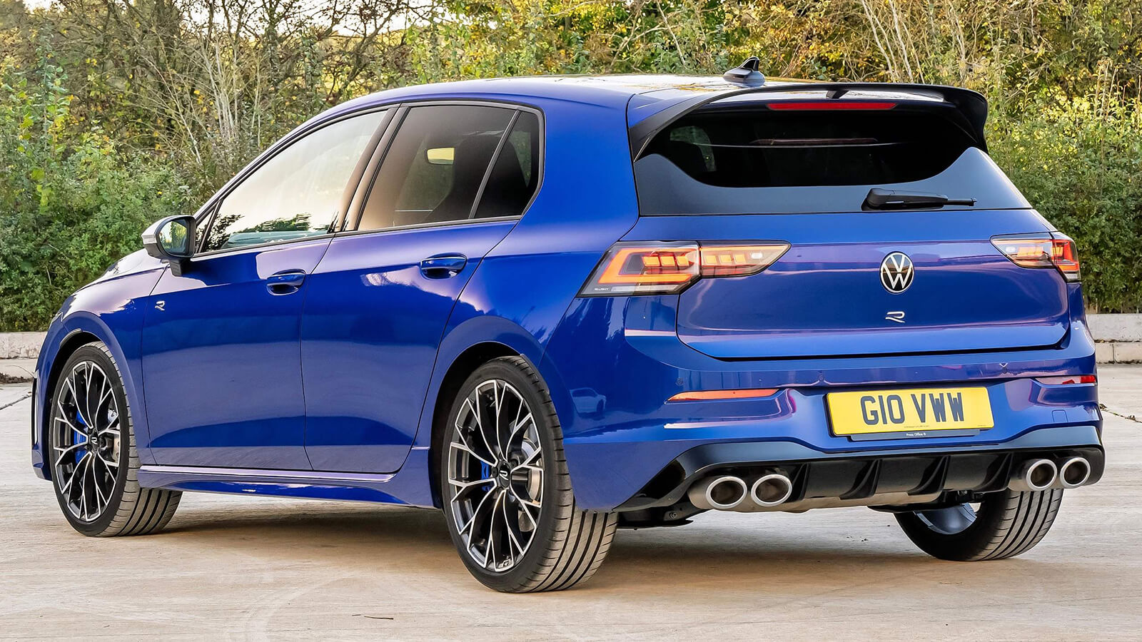  Volkswagen Golf R