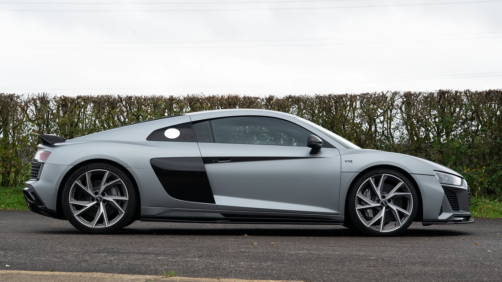   Win & Drive the Legendary £95k Audi R8 For Just 25p!