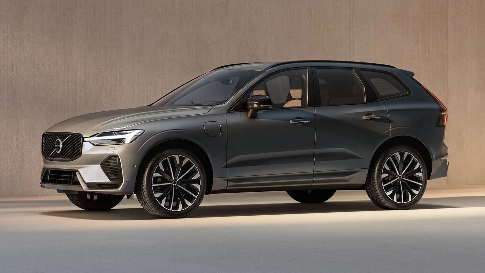  Volvo XC60 T8 Recharge Ultra