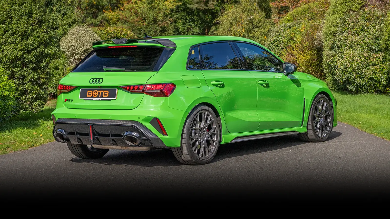   Just Dropped! Roaring RS3 Carbon Vorsprung - Bag Audi's flagship £67k hatchback for just 19p!