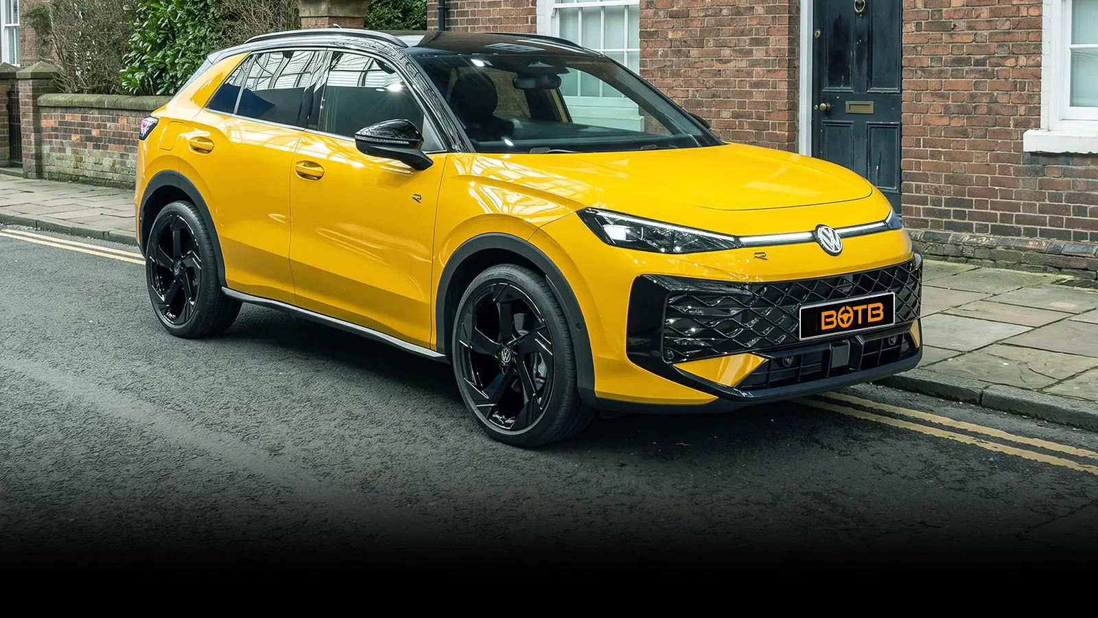  Volkswagen T-Roc R Line Plus It's RRP In Tax-Free Cash!