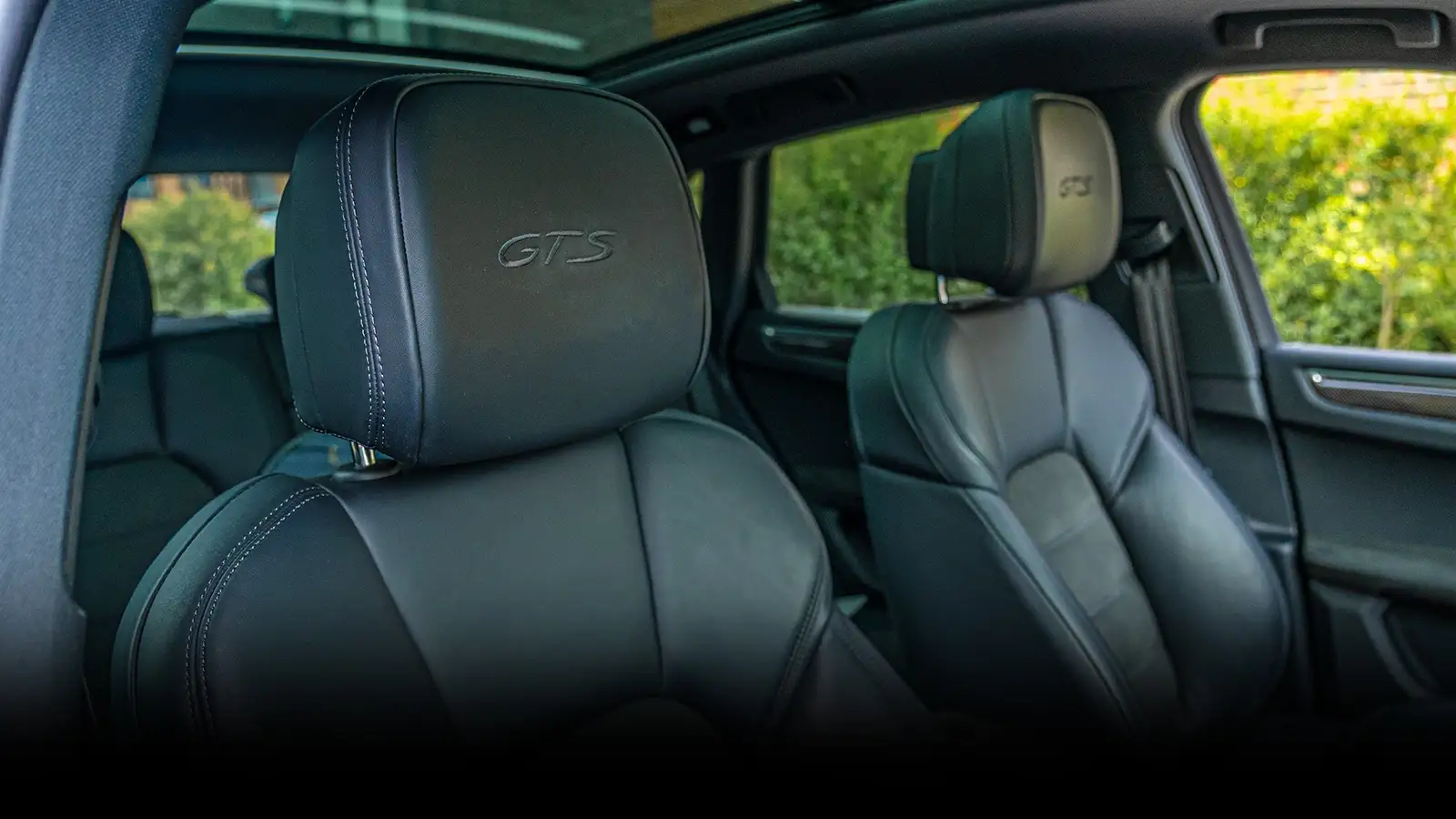   Drive Away in This £59k Porsche Macan GTS For Just 21p!
