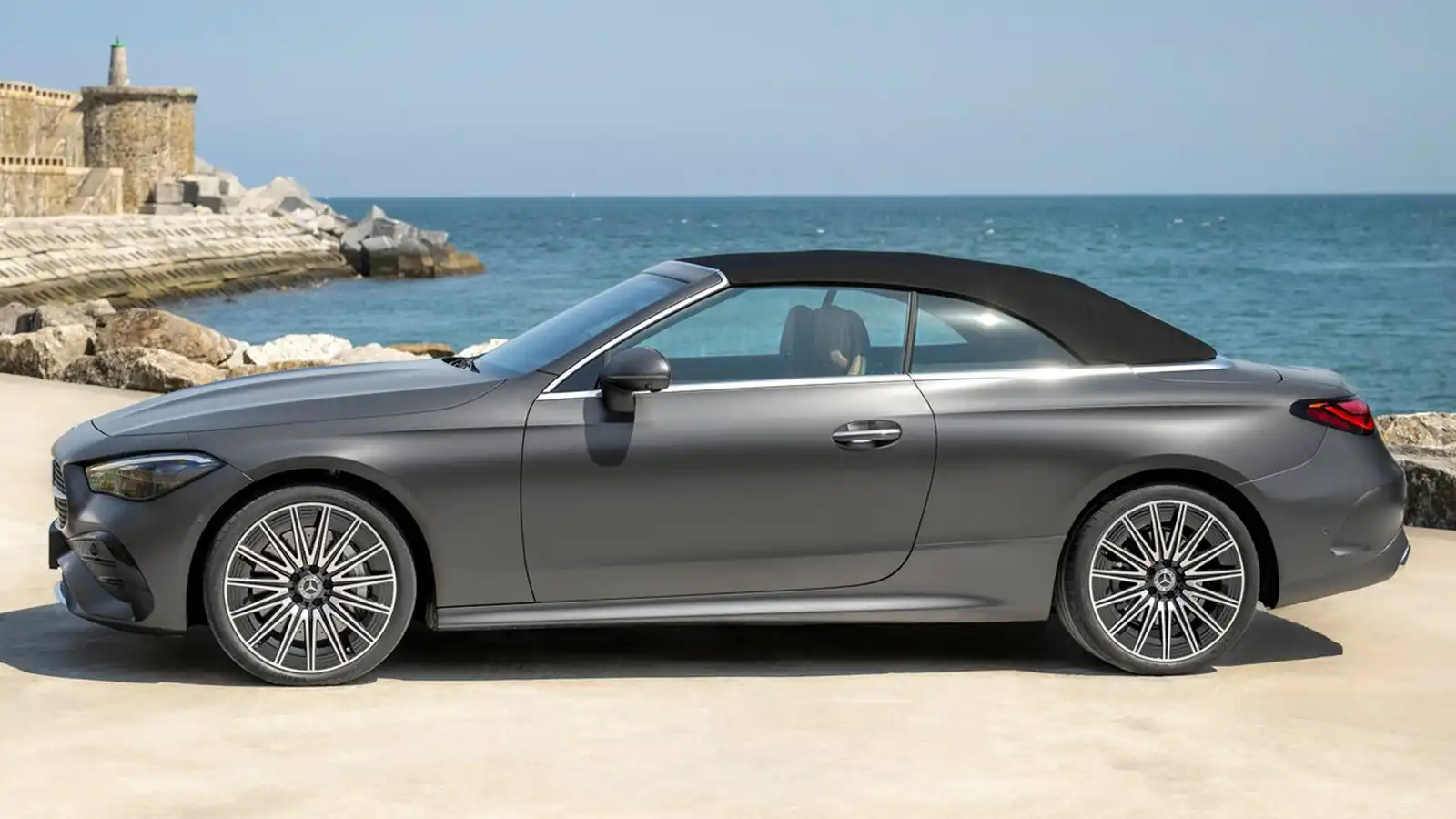   Mercedes-Benz CLE Cabriolet Plus £53,635 Tax-Free Cash
