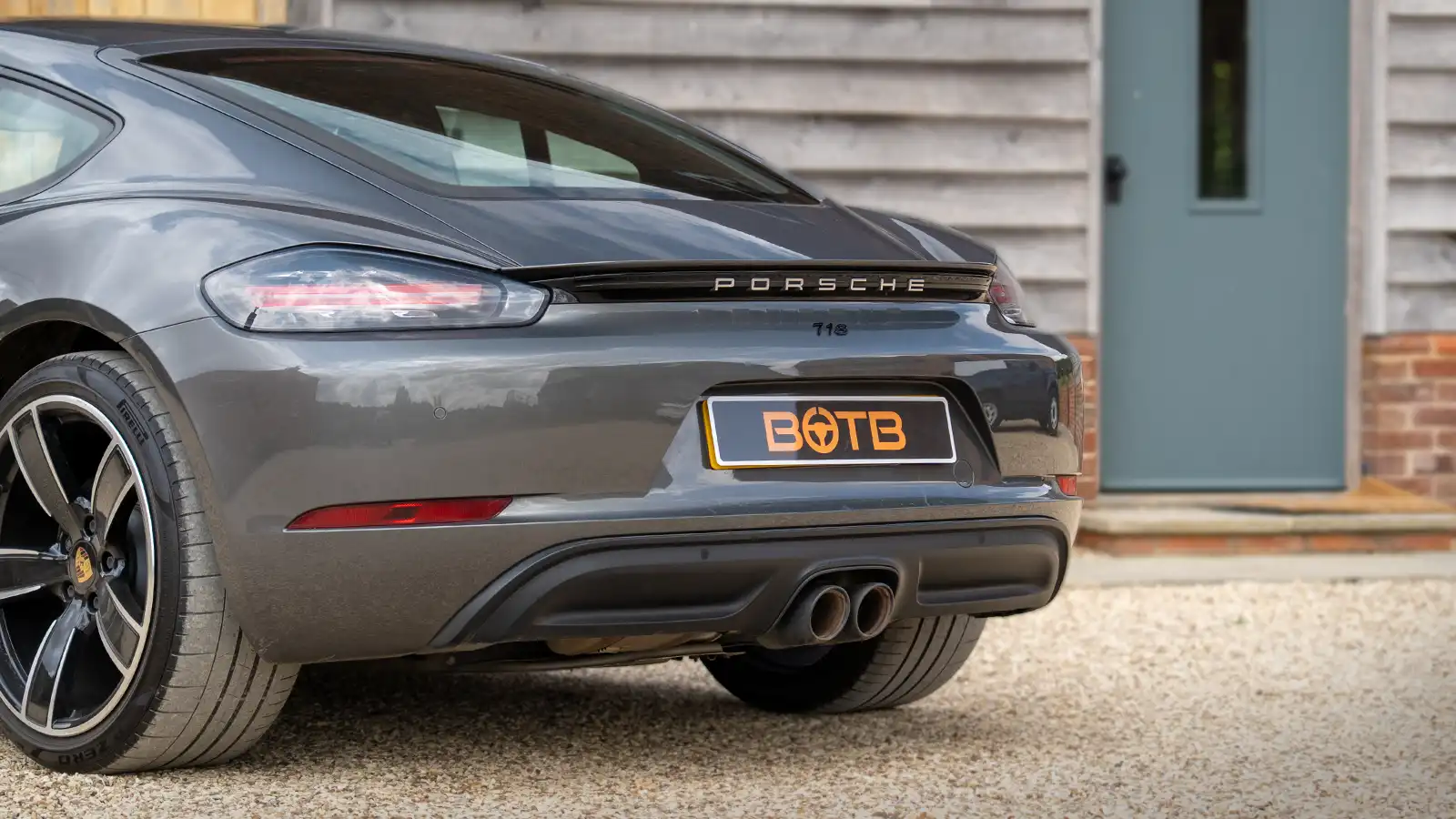 22p for a stunning BMW M5 & Porsche 718 Cayman – £100k Prize Value!