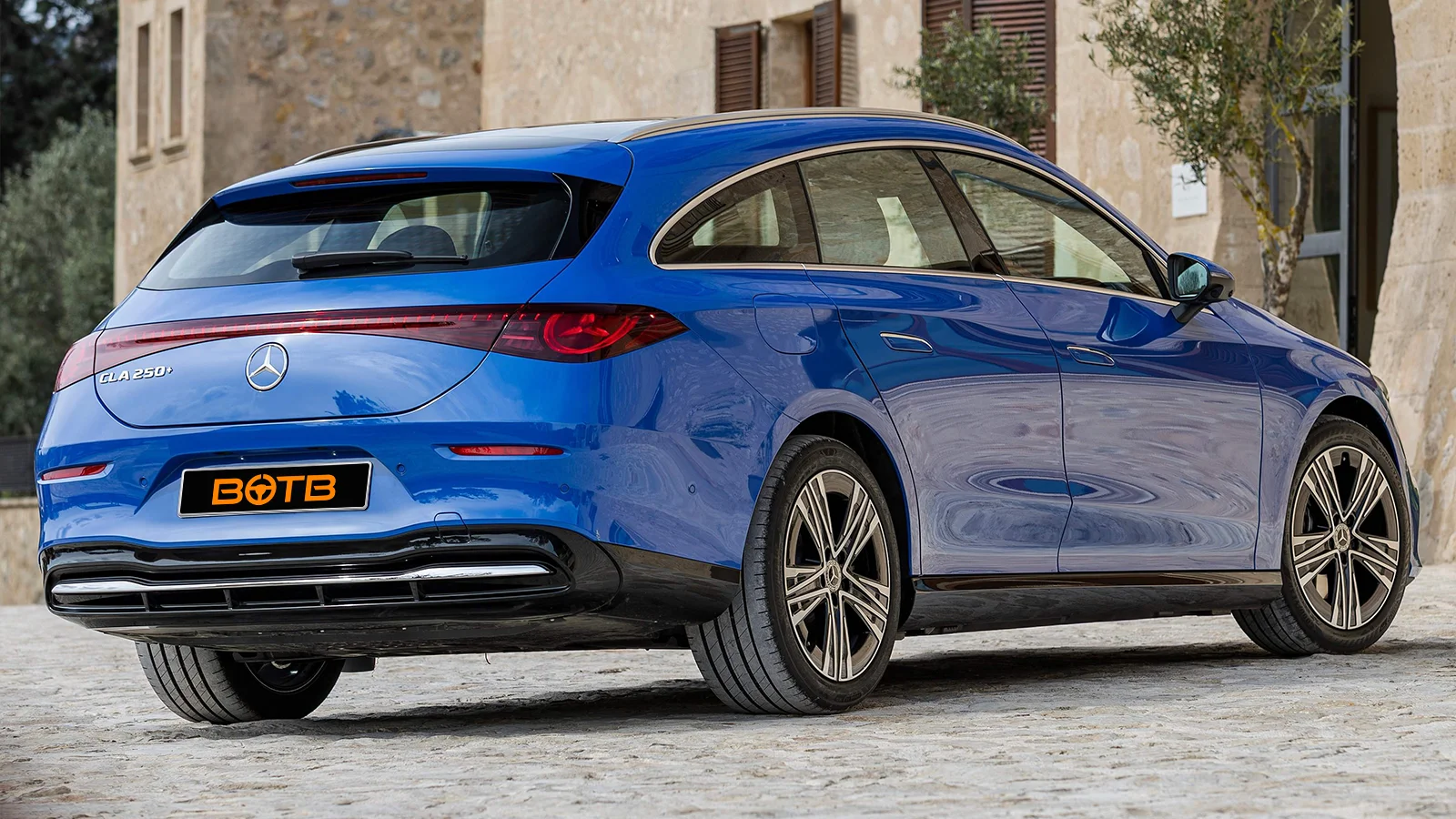  Mercedes AMG CLA350 Shooting Brake AMG Line Electric