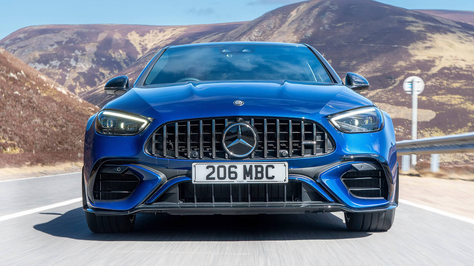 Mercedes AMG C63-S