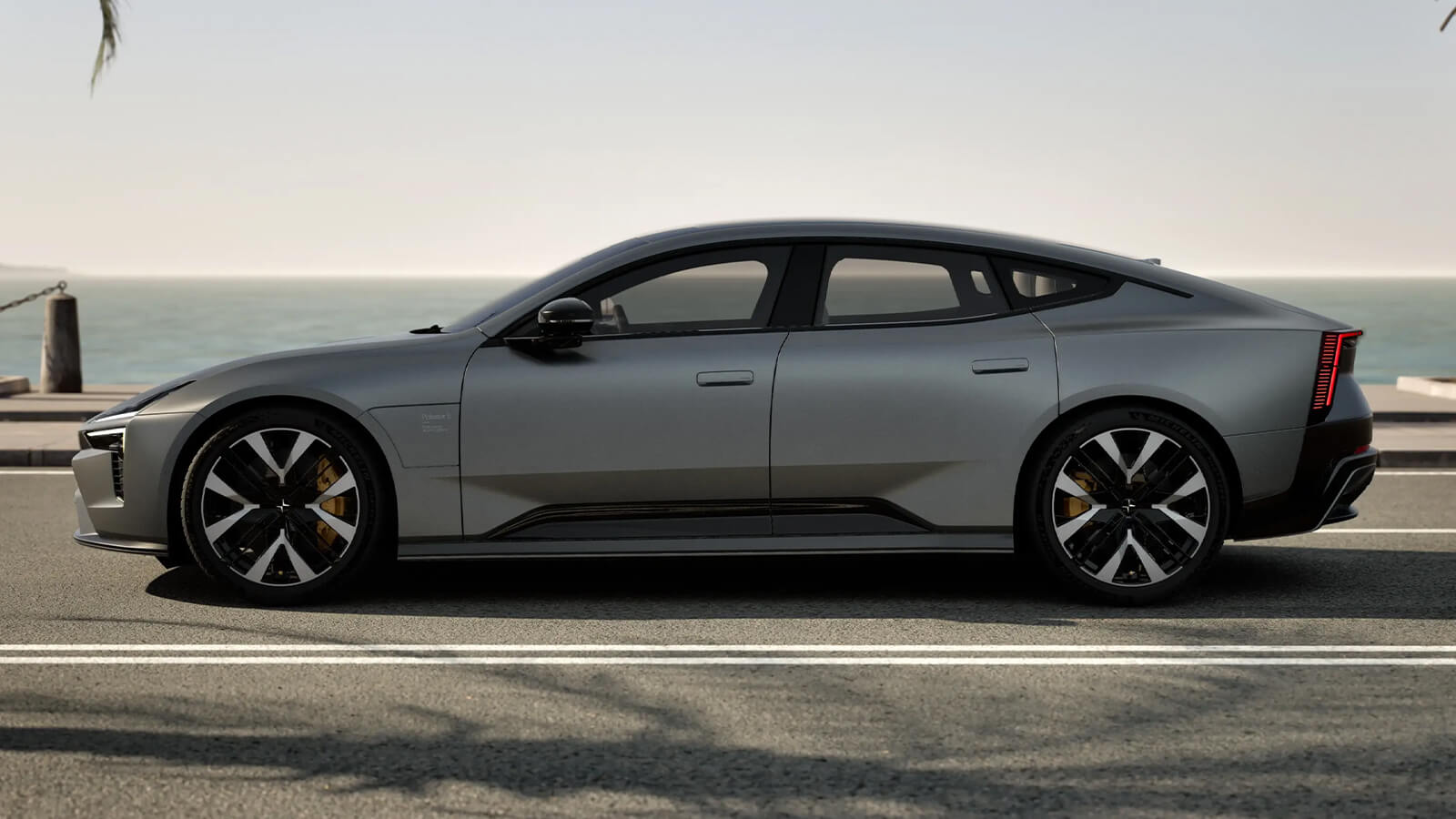  Polestar 5 Performance