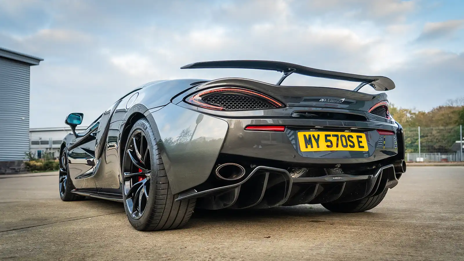  McLaren 570s Spider