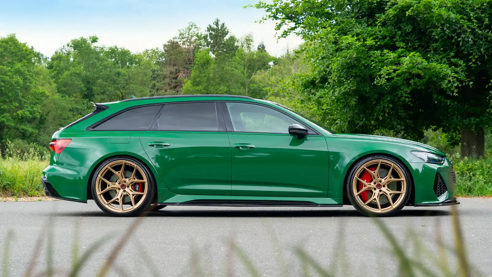 This Audi RS6 Powerhouse Worth £69k - Yours for Just 7p!