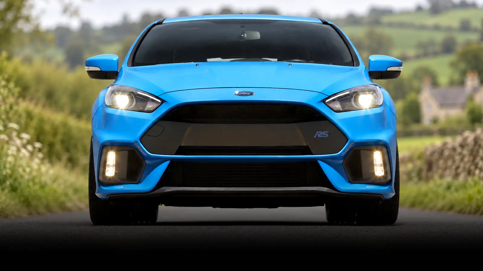  Ford Focus RS 2.3T EcoBoost (Modern Classic) - 15% Off!